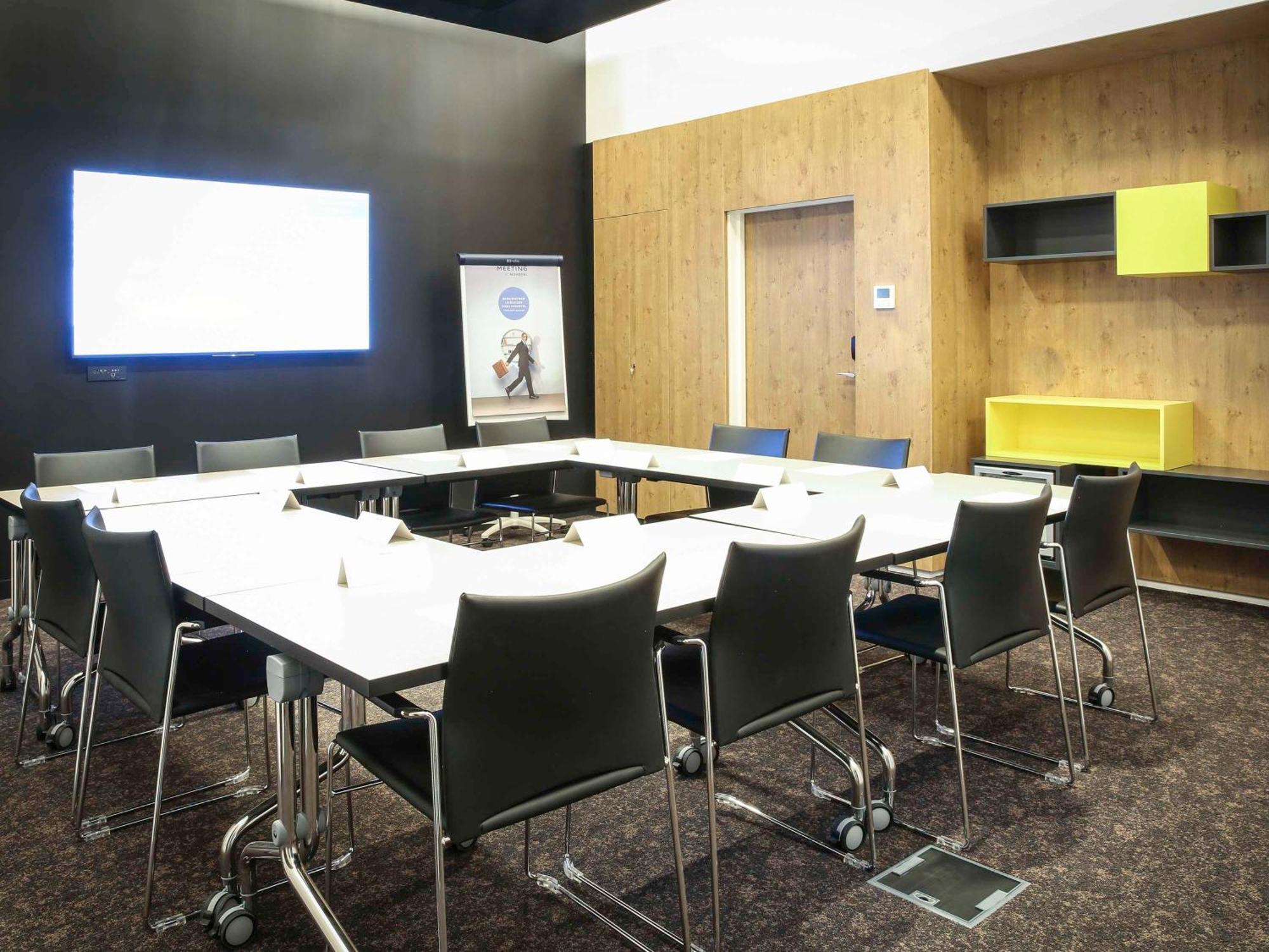 Novotel Saint Brieuc Centre Gare Екстериор снимка
