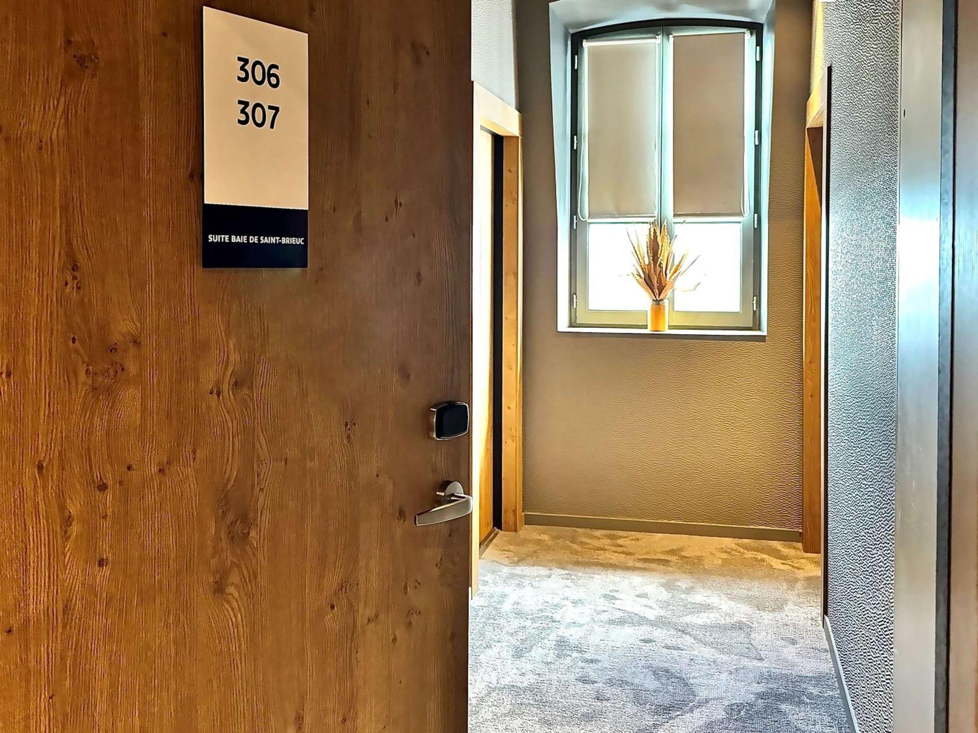 Novotel Saint Brieuc Centre Gare Екстериор снимка