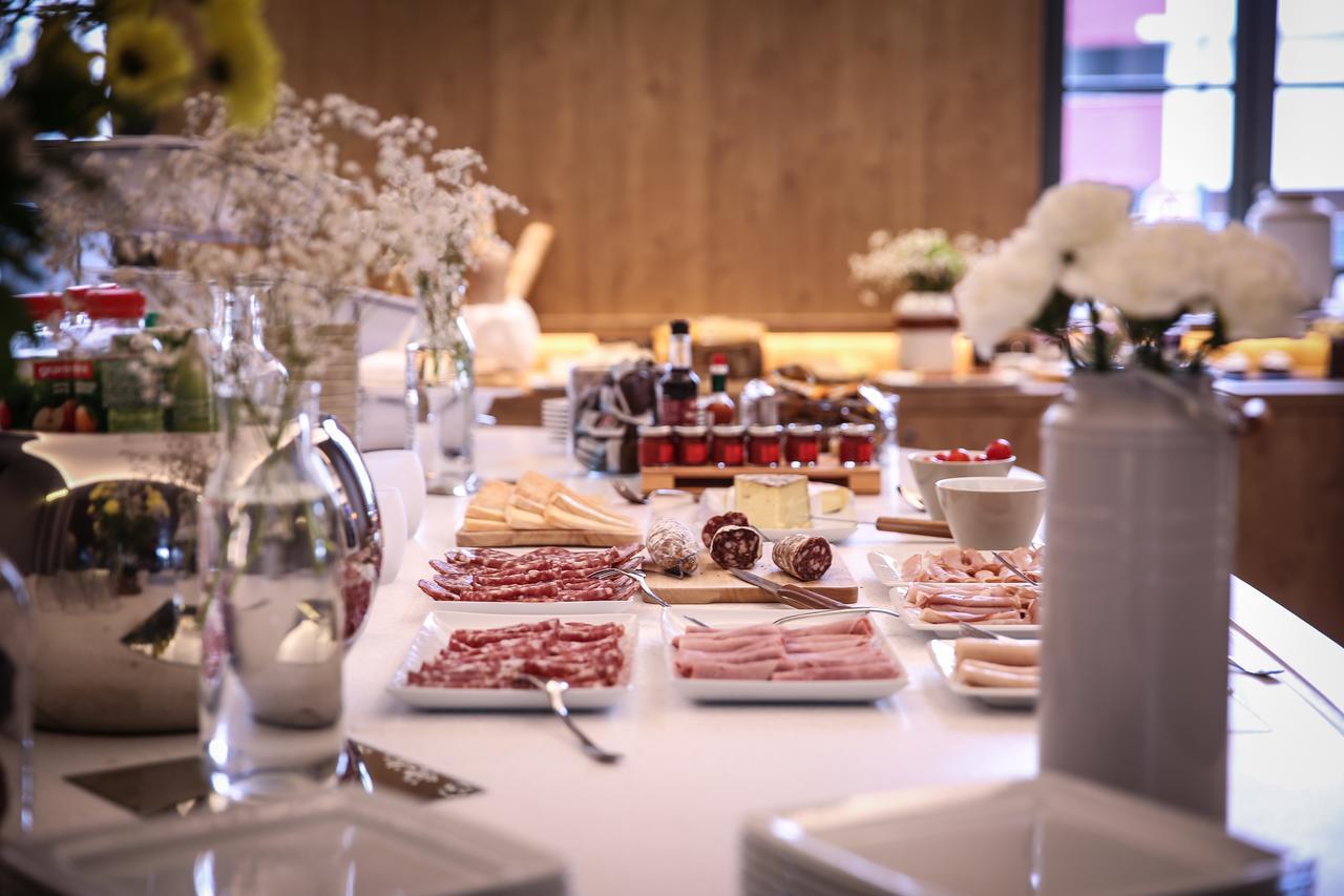 Novotel Saint Brieuc Centre Gare Екстериор снимка